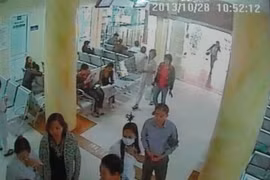 Lật tẩy bác sỹ “rởm” tại BV Bạch Mai, chiếm đoạt hàng chục triệu đồng