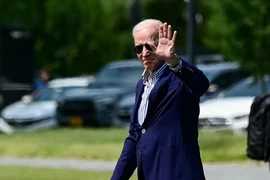  Mỹ cấm đầu tư vào 59 công ty quốc phòng và giám sát Trung Quốc 