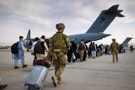 [Ảnh] Mỹ tuyên bố kết thúc 20 năm tham chiến, ra điều kiện với Taliban