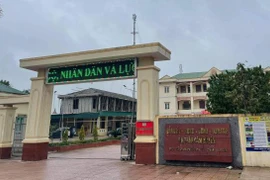 [Tin nhanh tối 13-3-2021] Bí thư thị trấn xin thôi chức sau khi bị tống tiền