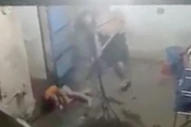 [Tin nhanh tối 5-5-2021] Chủ tịch nước chỉ đạo xử lý nghiêm vụ “Cha đánh con nát tay”