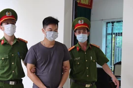 [Tin nhanh tối 19-5-2021] Bắt kẻ chủ mưu truyền bá clip thác loạn gắn mác bar Sunny