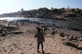 Phát hiện hàng chục thi thể trôi sông ở biên giới Ethiopia-Sudan