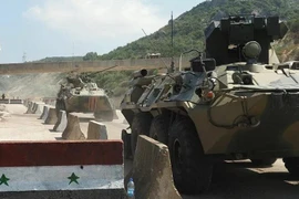 Các nhóm khủng bố chuyển xe bọc thép đến Idlib của Syria