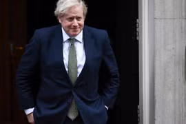 Thủ tướng Anh Boris Johnson lần đầu thừa nhận có 6 người con