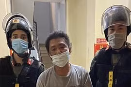 [Tin nhanh tối 15-6-2021] Giải cứu người vợ bị chồng nghi ngáo đá kề dao dọa giết