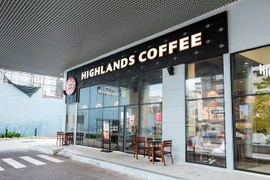 [Tin nhanh tối 27-11-2021] Highlands bị tố nợ tiền mặt bằng gần 5 tháng 