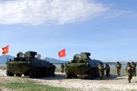 Làm chủ vũ khí, trang bị mới, sẵn sàng chiến đấu trong mọi tình huống