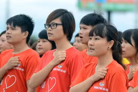 Cùng hòa nhịp hát Quốc ca sáng 2-9