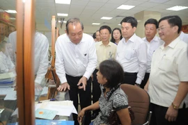 Phó Thủ tướng Trương Hòa Bình: Hà Nội phải đi đầu cả nước về cải cách hành chính