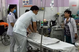 Bé gái 4 tuổi đuối nước thương tâm tại hồ bơi