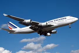 Air France cấm nữ nhân viên phục vụ ông Strauss-Kahn? 