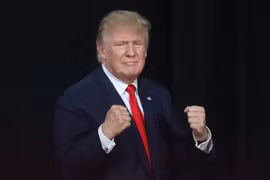 Ai đã cấp tin mật về mối quan hệ của ông Trump và Nga?