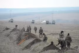 Ukraine đơn phương phân định đường biên giới với Nga