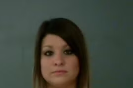 Cô giáo “làm bậy” với 3 nam sinh