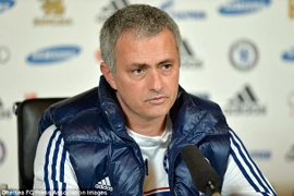 Real tính chuyện tái hợp với Mourinho