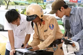 Bố đứng tên đăng ký xe, con sử dụng có bị phạt hay không?