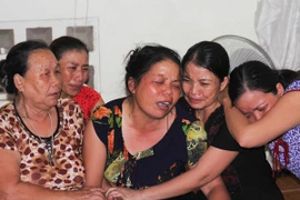 Đau lòng ở đám tang nữ sinh viên tử nạn khi đi tình nguyện