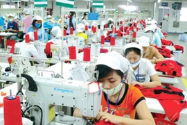 Giới sử dụng lao động không muốn tăng lương tối thiểu trong năm 2015