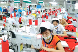 Giới sử dụng lao động không muốn tăng lương tối thiểu trong năm 2015