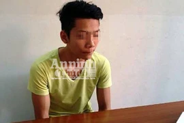 Bắt đối tượng học lớp 9 sàm sỡ, cướp tài sản của phụ nữ