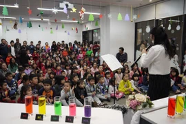 Vui lễ hội "Giáng sinh ngọt ngào" tại nhà máy kẹo ngọt Panasonic Risupia