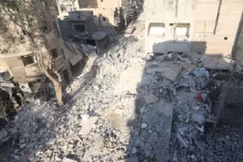 Anh trai "cậu bé Syria" đã qua đời do trúng không kích