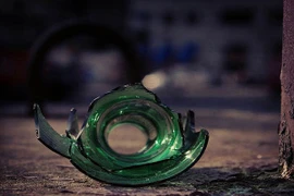 Cố cứu mẹ khỏi 'yêu râu xanh', bé trai 6 tuổi bị đâm chết