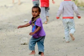 Saudi Arabia sử dụng bom chùm tấn công Yemen, 5 trẻ em thiệt mạng