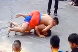 Sôi nổi Hội vật làng Mai Động