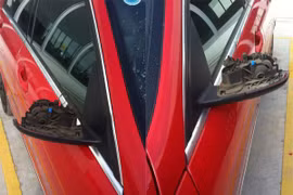 Chủ quan khi đi chúc Tết du Xuân, nhiều chủ xe ôtô bị trộm mất gương