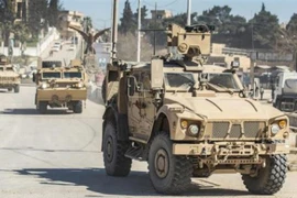 Hơn 50 xe quân sự của Mỹ tràn vào Đông Bắc Syria từ Iraq