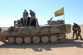 Bộ lạc Syria trục xuất SDF khỏi một thị trấn ở Deir Ezzor