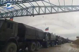 [ẢNH] Nga tiếp tục tăng cường quân tiếp viện và thiết bị hạng nặng tới Đông Bắc Syria