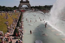 Tòa án Pháp: Chính phủ không đủ biện pháp để hạn chế biến đổi khí hậu