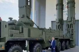 Hệ thống Antey-4000 Nga nhận được tên lửa siêu thanh 