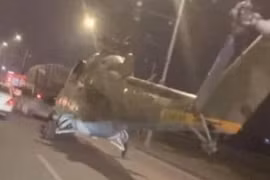 Trực thăng chiến đấu Mi-24 xuất hiện ở Yerevan vào ban đêm