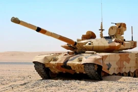 Ấn Độ thông báo mua 464 xe tăng T-90 của Nga