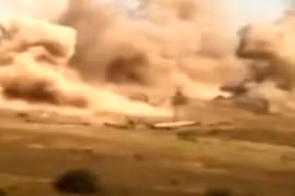 DPR cáo buộc Ukraine nã đạn pháo ác liệt ở ngoại ô Donetsk