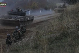 Armenia triển khai xe bọc thép cho trận chiến quan trọng ở Shusha