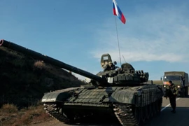 Lực lượng Nga hiện diện ở Karabakh, chính thức bắt đầu sứ mệnh