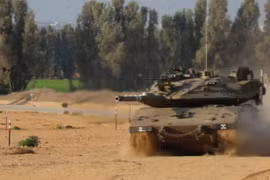 Phong trào Hamas và quân đội Israel tấn công nhau ở Dải Gaza