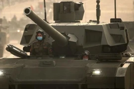 Do đại dịch, xe tăng T-14 Armata Nga không thể đến triển lãm IDEX-2021