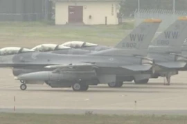 Căn cứ quân sự của Mỹ ở Nhật Bản bị hư hại nghiêm trọng do động đất