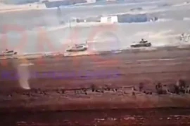 Thổ Nhĩ Kỳ triển khai hàng chục xe tăng đến Syria, chuẩn bị tấn công Ain Issa 