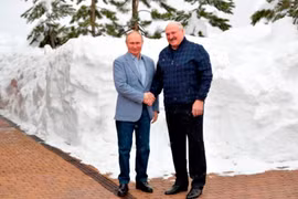 [ẢNH] Tiết lộ nội dung cuộc hội đàm trực tiếp giữa hai nhà lãnh đạo Nga, Belarus