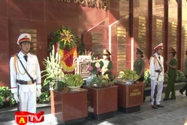 Hội phụ nữ Công an thành phố Hà Nội đẩy mạnh giáo dục chính trị cho hội viên