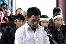 Chủ quán nhậu đâm chết “thượng đế” chỉ vì...cành lộc vừng