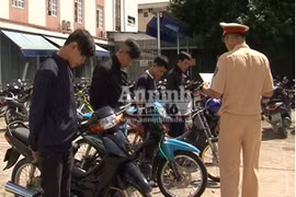 Phục kích “quái xế bay đêm"