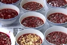 Ẩn họa khôn lường từ tiết canh